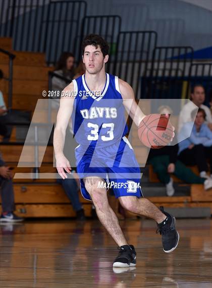 Thumbnail 2 in Davis vs. Folsom (Folsom Bulldog Classic) photogallery.