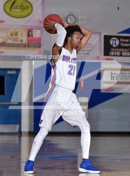 Thumbnail 2 in Davis vs. Folsom (Folsom Bulldog Classic) photogallery.