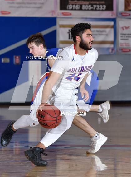 Thumbnail 3 in Davis vs. Folsom (Folsom Bulldog Classic) photogallery.