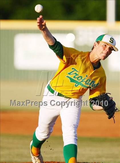 Thumbnail 3 in Rockwall-Heath vs Smith (Texas 4A Region ll Playoffs)  photogallery.