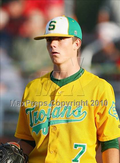 Thumbnail 3 in Rockwall-Heath vs Smith (Texas 4A Region ll Playoffs)  photogallery.