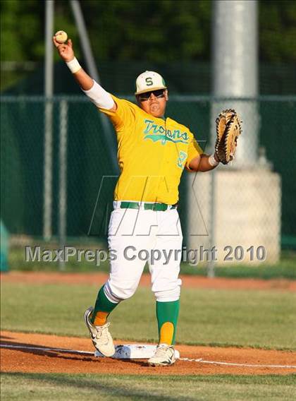 Thumbnail 3 in Rockwall-Heath vs Smith (Texas 4A Region ll Playoffs)  photogallery.
