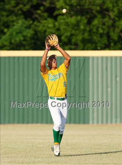 Thumbnail 3 in Rockwall-Heath vs Smith (Texas 4A Region ll Playoffs)  photogallery.