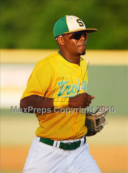 Thumbnail 2 in Rockwall-Heath vs Smith (Texas 4A Region ll Playoffs)  photogallery.
