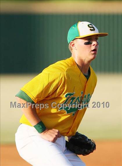 Thumbnail 2 in Rockwall-Heath vs Smith (Texas 4A Region ll Playoffs)  photogallery.