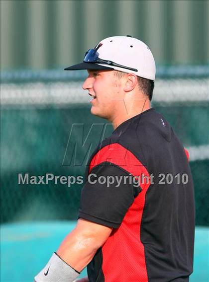 Thumbnail 3 in Rockwall-Heath vs Smith (Texas 4A Region ll Playoffs)  photogallery.