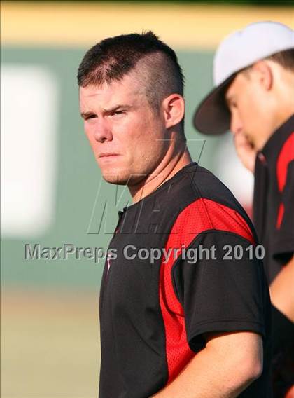 Thumbnail 3 in Rockwall-Heath vs Smith (Texas 4A Region ll Playoffs)  photogallery.