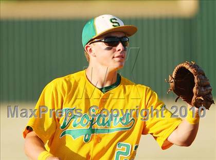 Thumbnail 2 in Rockwall-Heath vs Smith (Texas 4A Region ll Playoffs)  photogallery.