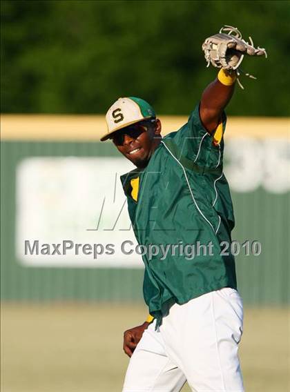 Thumbnail 2 in Rockwall-Heath vs Smith (Texas 4A Region ll Playoffs)  photogallery.