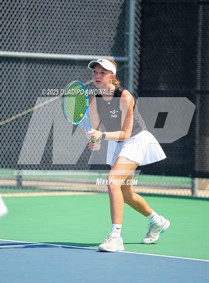 Thumbnail 2 in UIL 4A Girls Tennis (Round of 16) photogallery.
