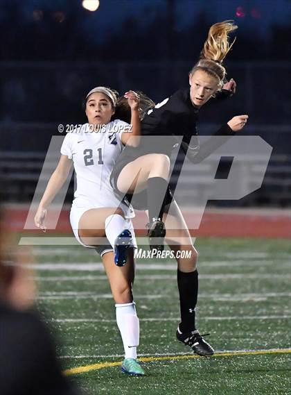Thumbnail 1 in Upland @ Chino Hills photogallery.