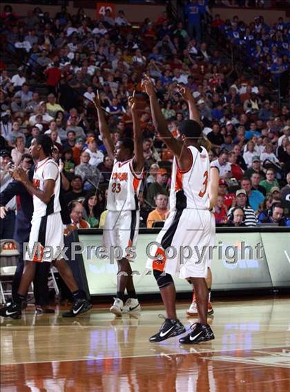 Thumbnail 1 in Bronte vs. Paducah (UIL1 A Final) photogallery.