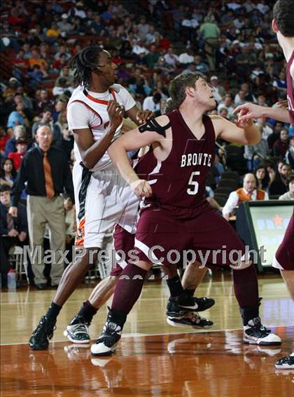 Thumbnail 1 in Bronte vs. Paducah (UIL1 A Final) photogallery.
