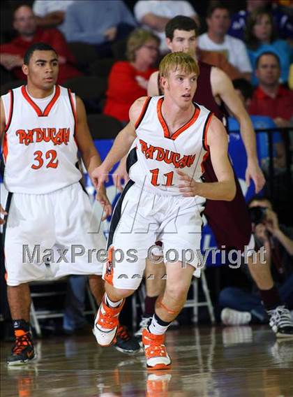 Thumbnail 3 in Bronte vs. Paducah (UIL1 A Final) photogallery.