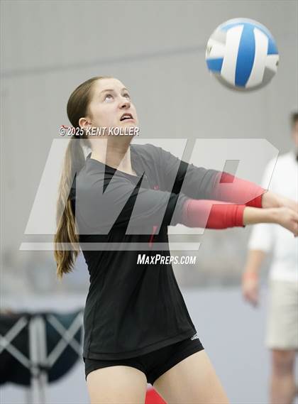 Thumbnail 1 in Dexter vs. St. Mary's Prep (Program Cup) photogallery.