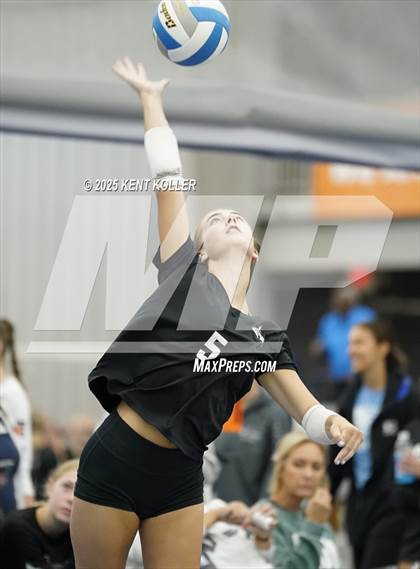 Thumbnail 1 in Dexter vs. St. Mary's Prep (Program Cup) photogallery.