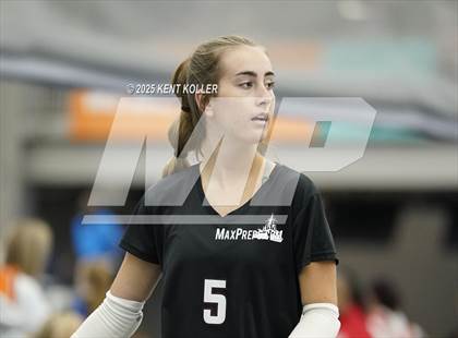 Thumbnail 1 in Dexter vs. St. Mary's Prep (Program Cup) photogallery.