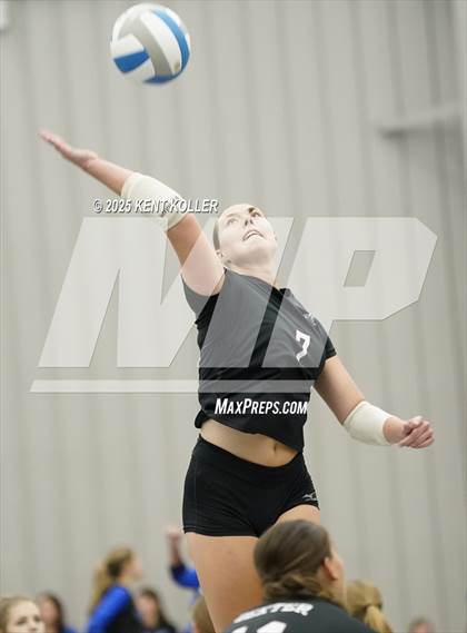 Thumbnail 2 in Dexter vs. St. Mary's Prep (Program Cup) photogallery.