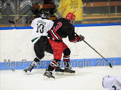 Thumbnail 2 in Cheshire vs. Guilford (CIAC Division 2 Final) photogallery.