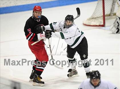 Thumbnail 2 in Cheshire vs. Guilford (CIAC Division 2 Final) photogallery.