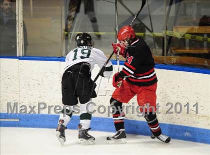 Thumbnail 1 in Cheshire vs. Guilford (CIAC Division 2 Final) photogallery.