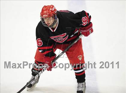 Thumbnail 2 in Cheshire vs. Guilford (CIAC Division 2 Final) photogallery.