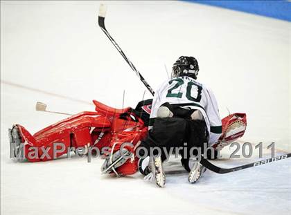 Thumbnail 2 in Cheshire vs. Guilford (CIAC Division 2 Final) photogallery.