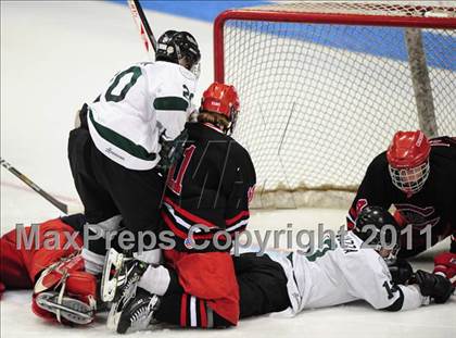 Thumbnail 2 in Cheshire vs. Guilford (CIAC Division 2 Final) photogallery.