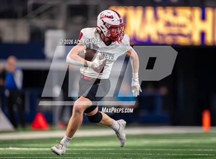 Thumbnail 2 in Muenster vs. Shiner (UIL 2A D1 Football Final) photogallery.