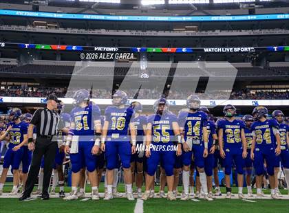 Thumbnail 1 in Muenster vs. Shiner (UIL 2A D1 Football Final) photogallery.