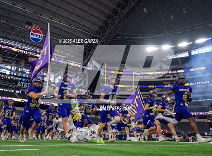 Thumbnail 3 in Muenster vs. Shiner (UIL 2A D1 Football Final) photogallery.