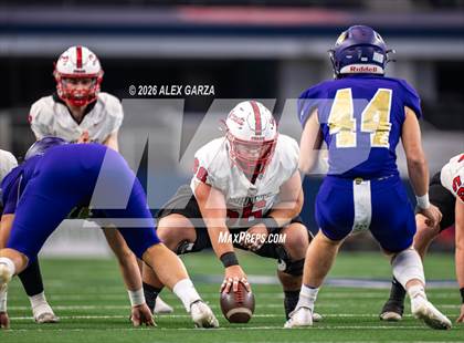 Thumbnail 1 in Muenster vs. Shiner (UIL 2A D1 Football Final) photogallery.