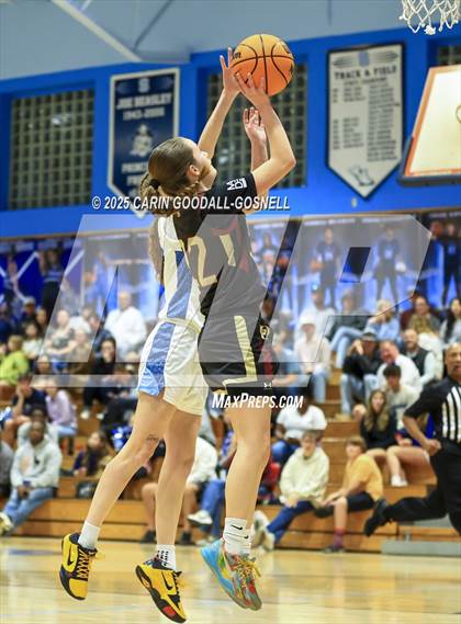 Thumbnail 2 in Dixon @ Swansboro photogallery.