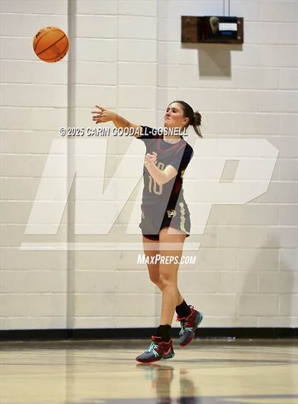 Thumbnail 3 in Dixon @ Swansboro photogallery.