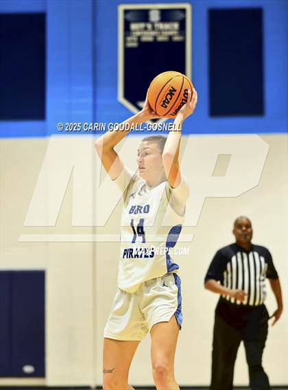 Thumbnail 2 in Dixon @ Swansboro photogallery.