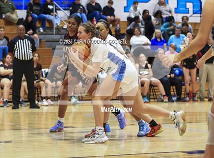 Thumbnail 3 in Dixon @ Swansboro photogallery.