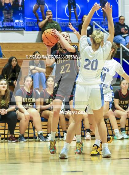 Thumbnail 1 in Dixon @ Swansboro photogallery.