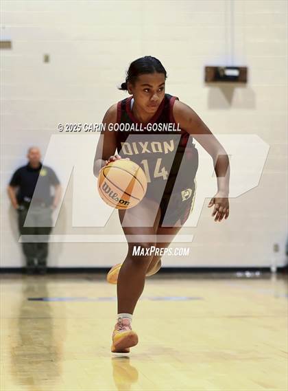 Thumbnail 3 in Dixon @ Swansboro photogallery.
