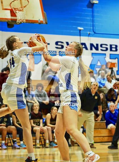 Thumbnail 3 in Dixon @ Swansboro photogallery.