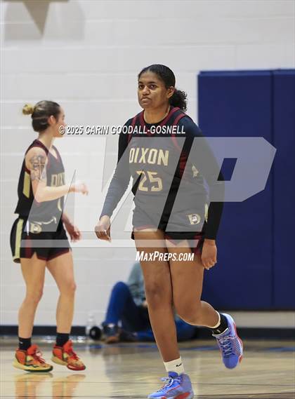Thumbnail 1 in Dixon @ Swansboro photogallery.