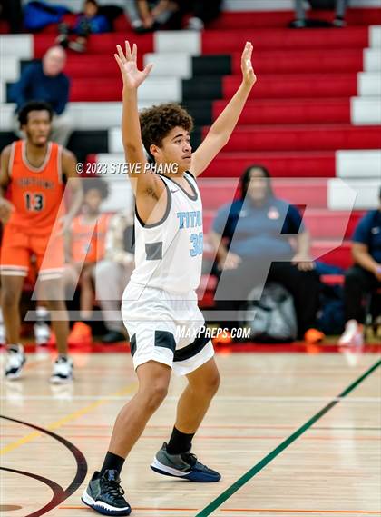 Thumbnail 1 in Burbank vs. Fortune Early College (Cordova Christmas Classic) photogallery.