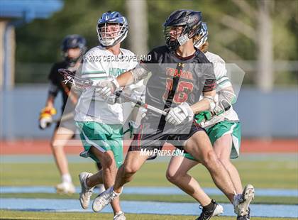 Thumbnail 2 in Roswell vs. Lassiter (GHSA Division 2 Championship) photogallery.