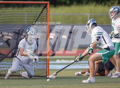 Thumbnail 2 in Roswell vs. Lassiter (GHSA Division 2 Championship) photogallery.
