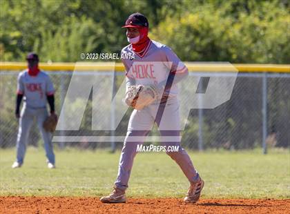 Thumbnail 1 in Fairmont vs. Hoke County (Robeson County Slugfest) photogallery.