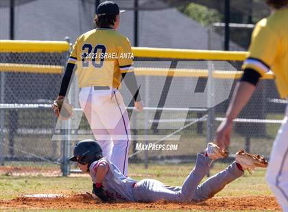 Thumbnail 2 in Fairmont vs. Hoke County (Robeson County Slugfest) photogallery.