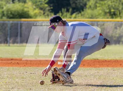 Thumbnail 2 in Fairmont vs. Hoke County (Robeson County Slugfest) photogallery.