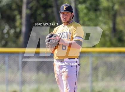 Thumbnail 3 in Fairmont vs. Hoke County (Robeson County Slugfest) photogallery.