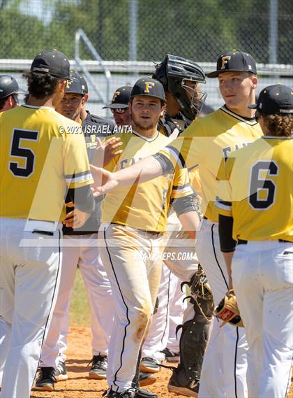 Thumbnail 3 in Fairmont vs. Hoke County (Robeson County Slugfest) photogallery.