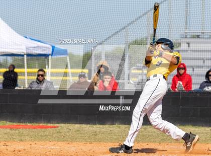 Thumbnail 1 in Fairmont vs. Hoke County (Robeson County Slugfest) photogallery.