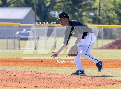 Thumbnail 3 in Fairmont vs. Hoke County (Robeson County Slugfest) photogallery.